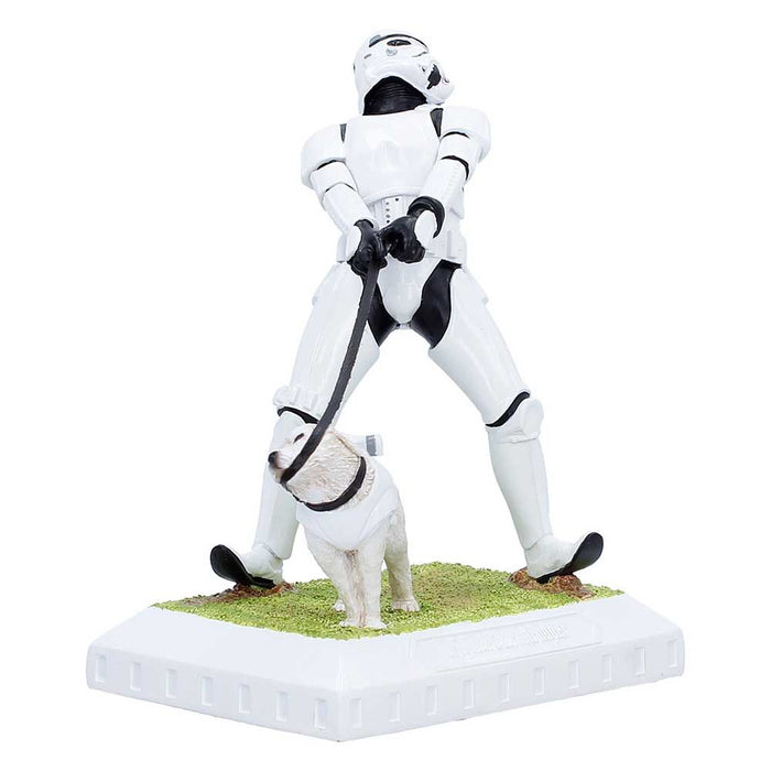 23272_original-stormtrooper-mans-best-friend-sammelfigur-3.jpg