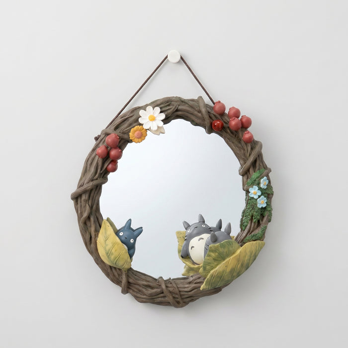 23518_studio-ghibli-il-mio-vicino-totoro-specchio-main.jpg