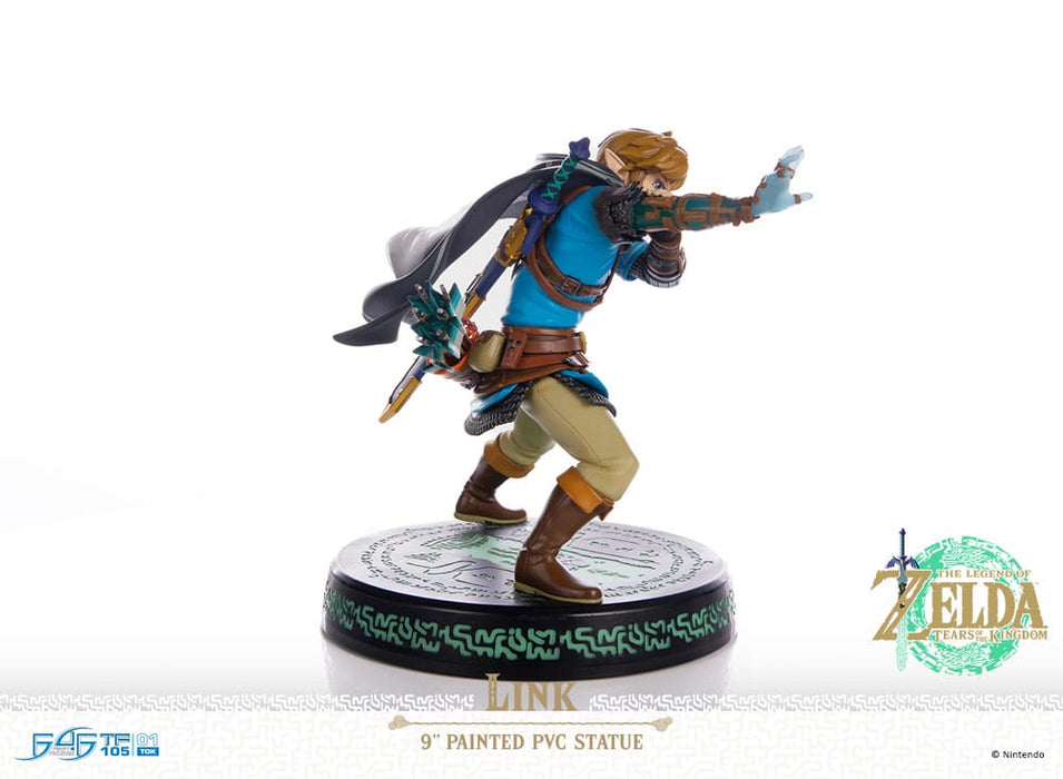 The Legend of Zelda: Tears of the Kingdom Statue Link