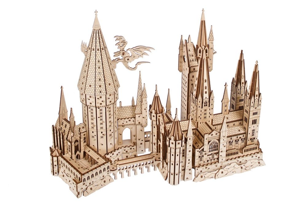 Harry Potter kit di modellismo in legno Castello di Hogwarts